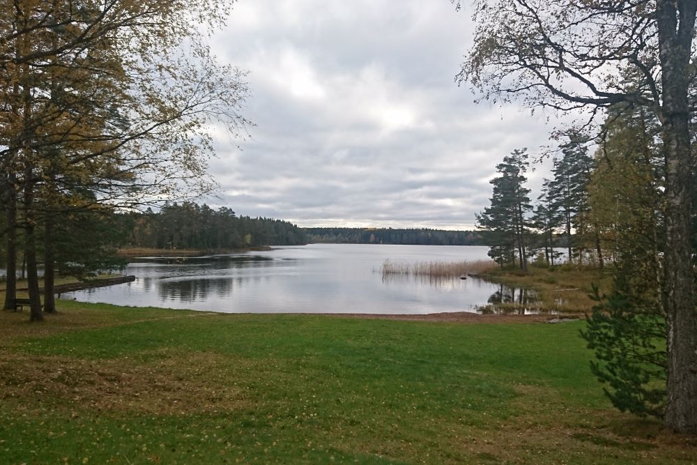 Bild nr 1 på gårdsjö badplats